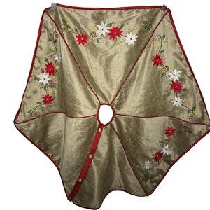 Earl & Wilson Christmas Tree Skirt Embroidered Gold Red Poinsettia Button Classi